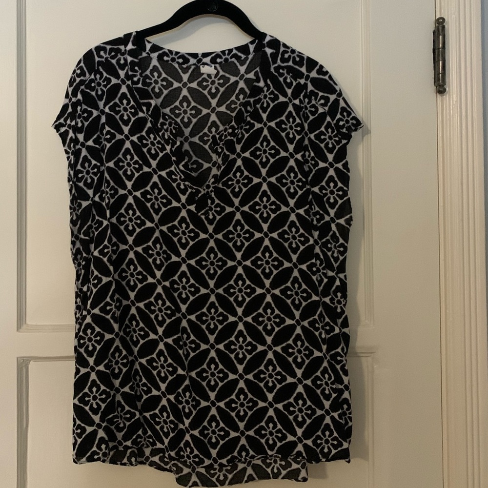 Old Navy rayon blouse